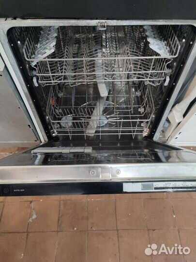Посудомоечная машина zanussi