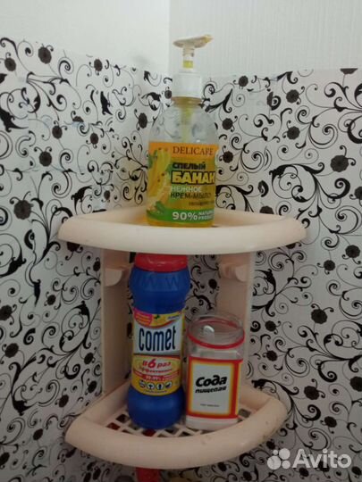 Полка настенная угловая