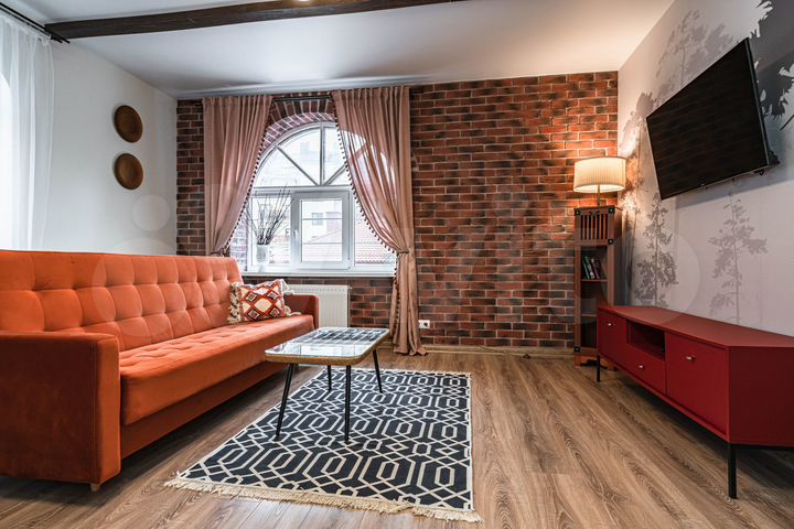 2-к. квартира, 60 м², 2/3 эт.