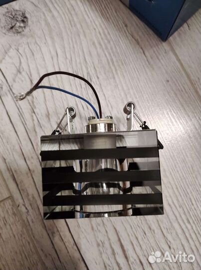 Светильники потолочные, 8 шт