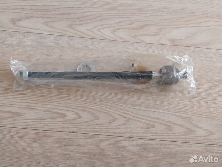 Тяга рулевая Mitsubishi lanser 9