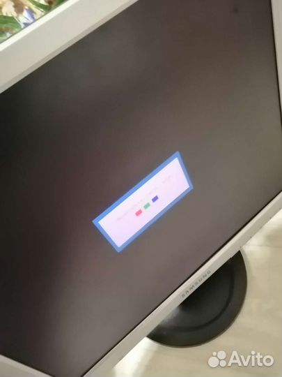 Монитор Samsung