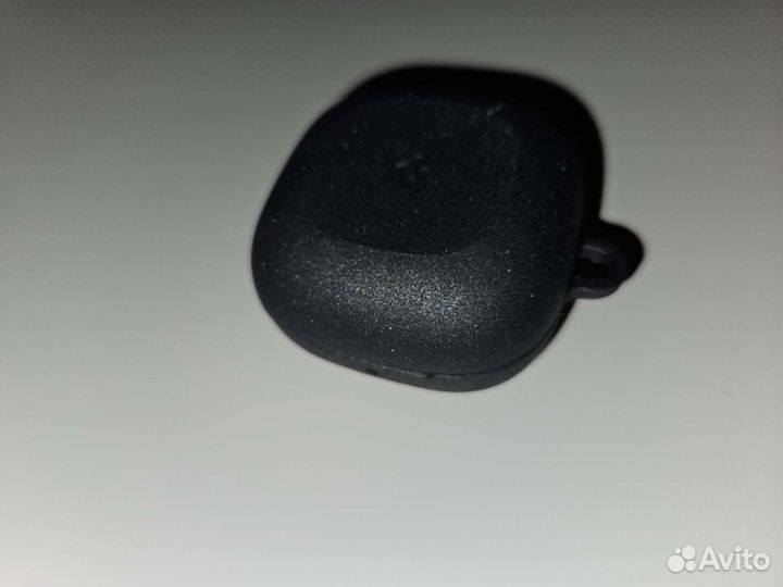 Чехол Spigen для Samsung buds2