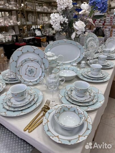 Чайно столовый сервиз на 12 персон
