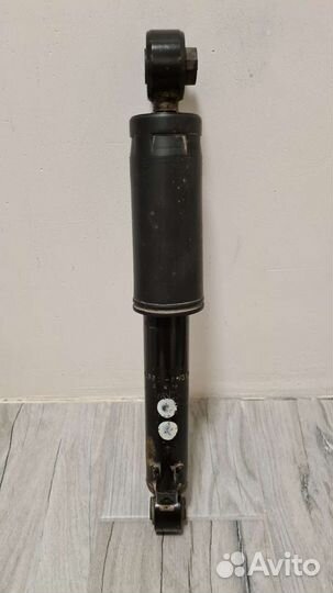 Амортизатор задний KIA sorento 2013+ 2.2D crdi