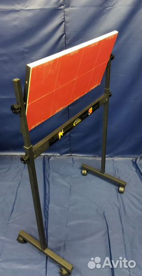 Тренажёр для настольного тенниса