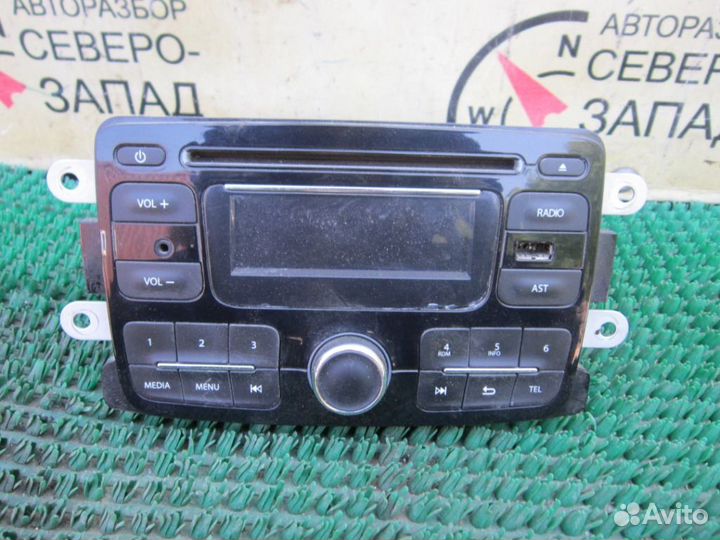 Renault Logan 2 Магнитола 2014