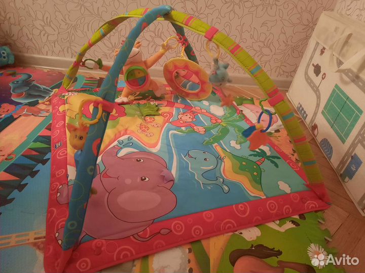 Развивающий коврик детский