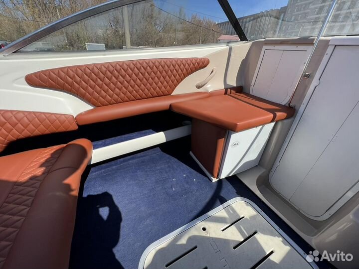 Каютный катер моntеrеy 236