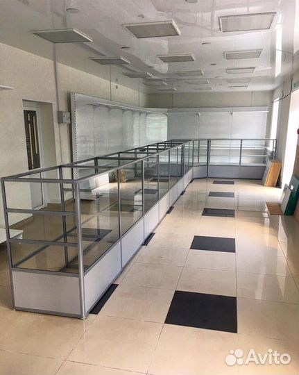 Торговые витрины, прилавки