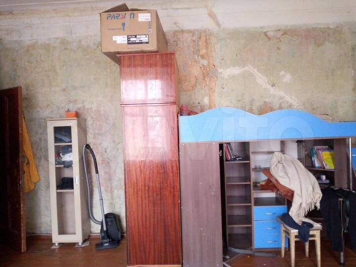 Комната 24,4 м² в 3-к., 2/4 эт.