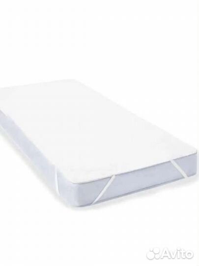 Новый непромокаемый наматрасник 120*60