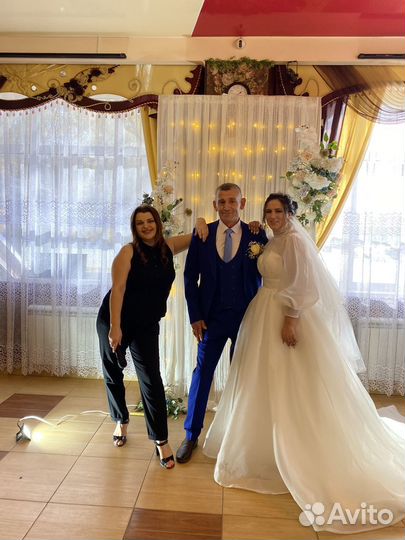 Ведущий тамада