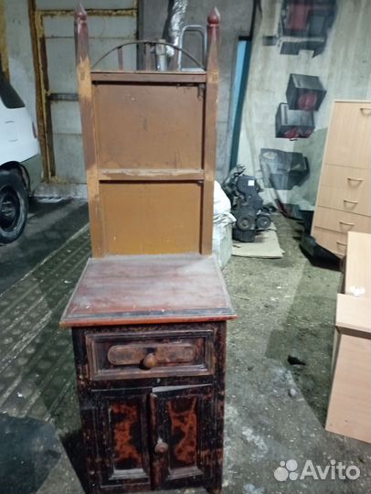 Старинное трюмо- комод