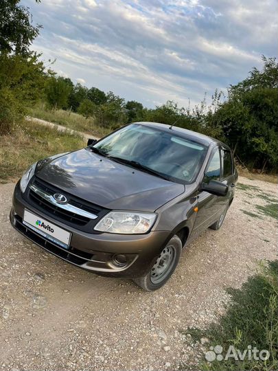 LADA Granta 1.6 МТ, 2014, 200 000 км
