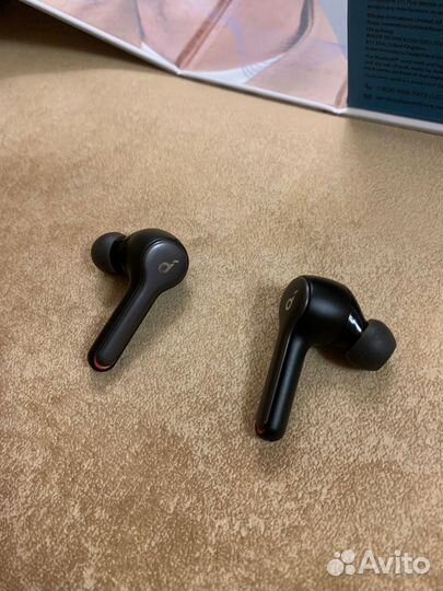 Беспроводные наушники
