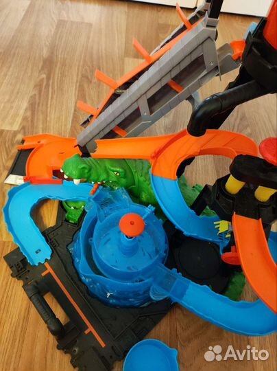 Гоночная трасса Monster track автомойка