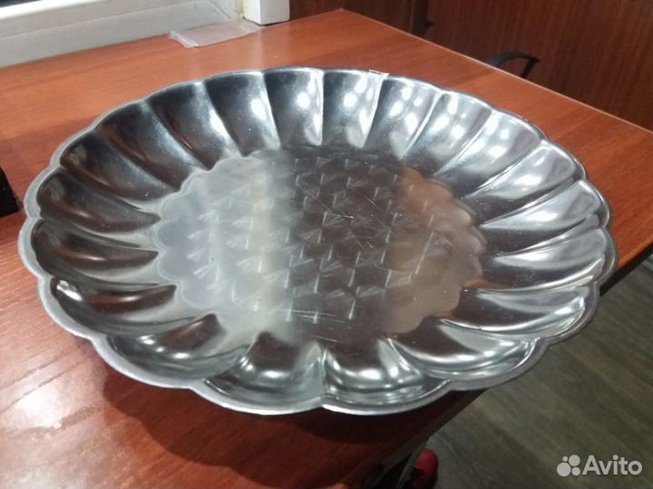 Чаша под фрукты