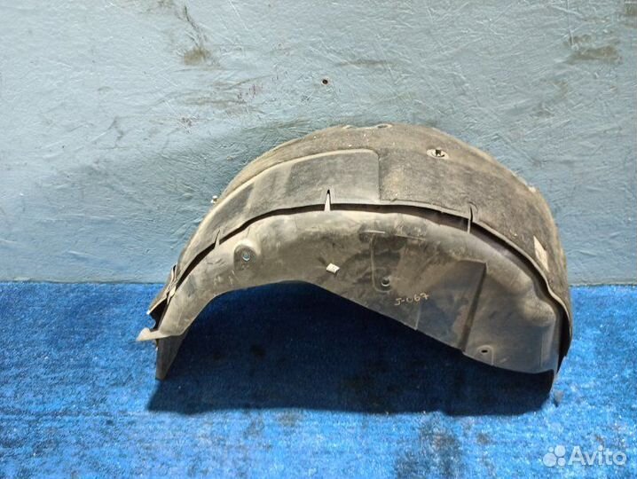 Подкрылок задний левый Range Rover Sport L320