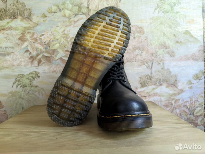 Ботинки Dr. Martens 1460 Pascal Pisa, 41 EU