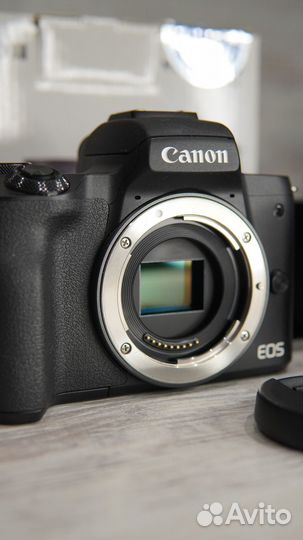 Canon EOS M50 kit ef-m 15-45