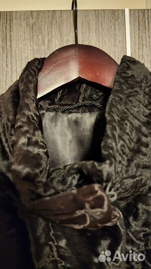 Пальто каракуль