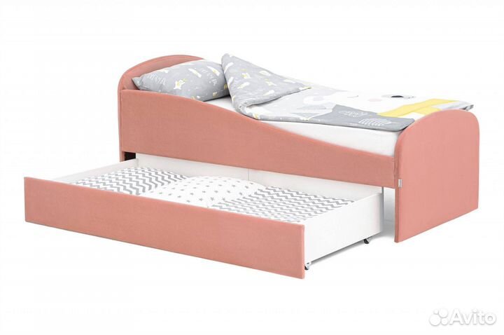 Кроватка с бортиком и ящиком. Велюр-пудровая