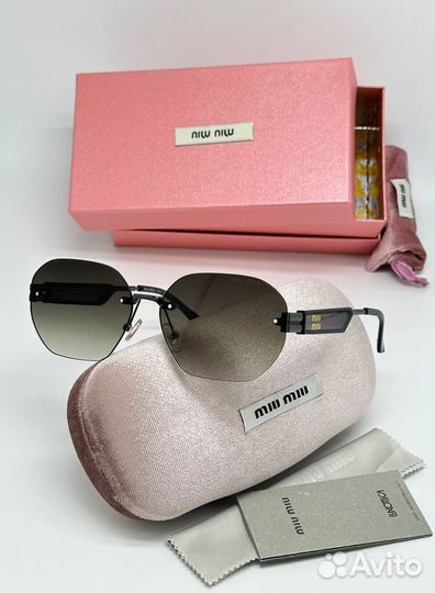 Очки Miu Miu