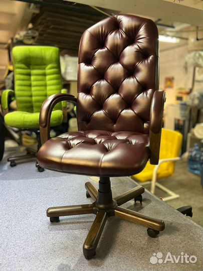 Компьютерное кресло