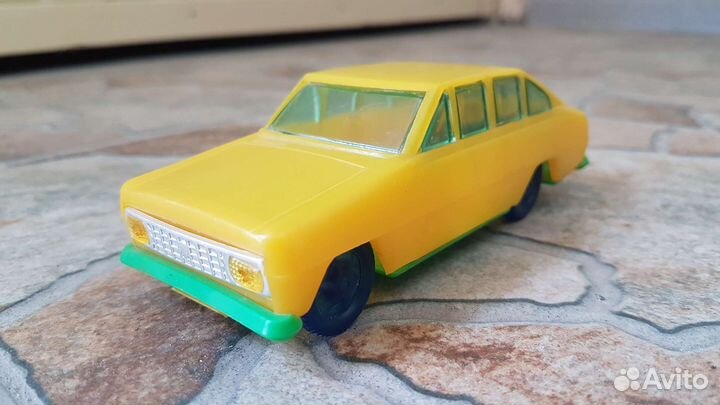 Игрушечные машинки СССР