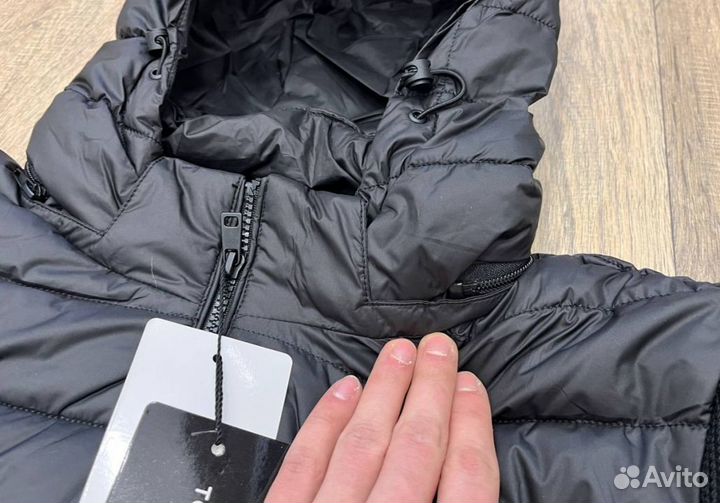 Куртки Tommy Hilfinger люкс