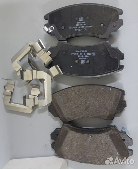 Колодки тормозные передние Астра J