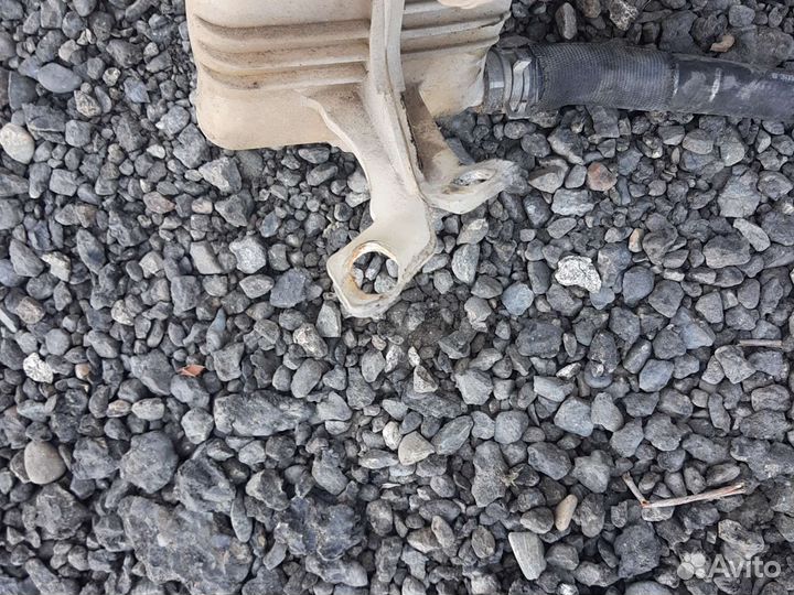 Расширительный бачок Range Rover Sport 05-09