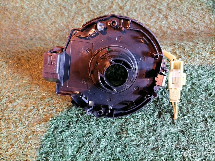 Шлейф лента Air-bag 84306-52020 Toyota VistaVista