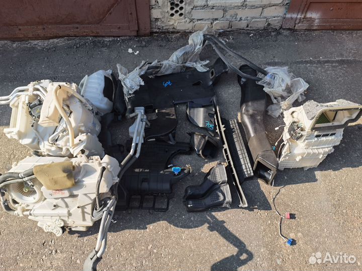 Печка салона передняя и задняя Voxy/Noah