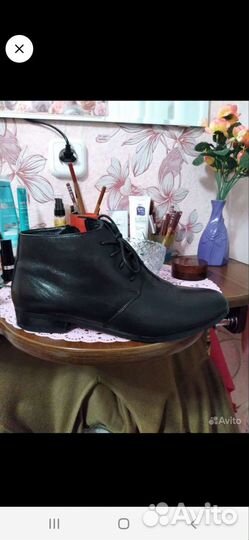Ботинки женские,38.5-39