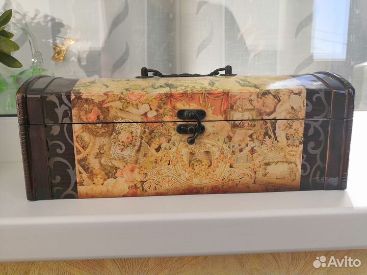 Шкатулочка для украшений