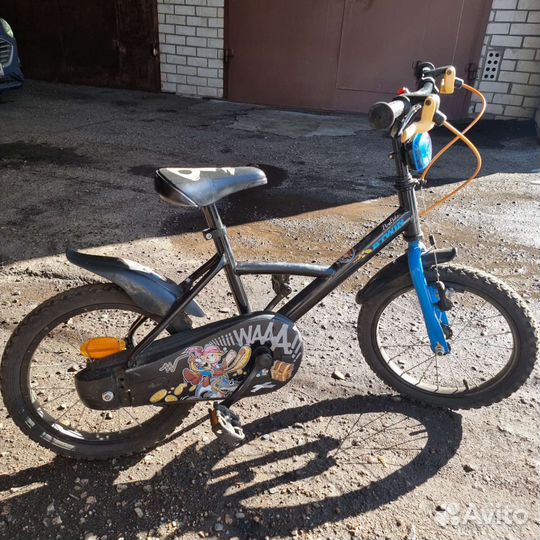 Детский велосипед b'twin 16 jack pirabike