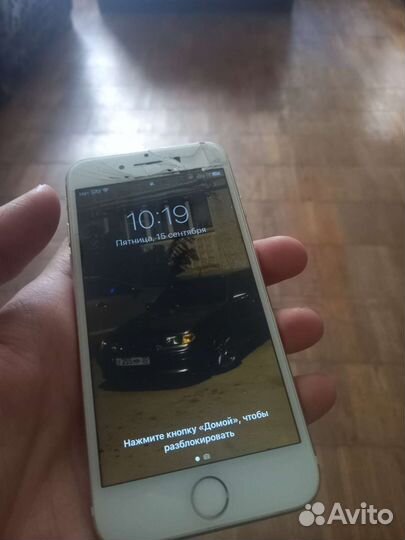 Телефон iPhone 7