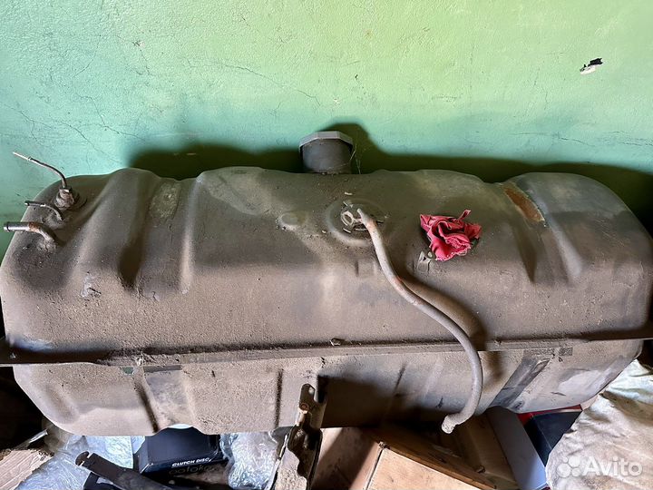 Бак топливный Исузу NQR75