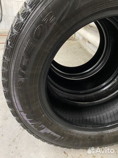Dunlop SP Winter Ice02 215/60 R16