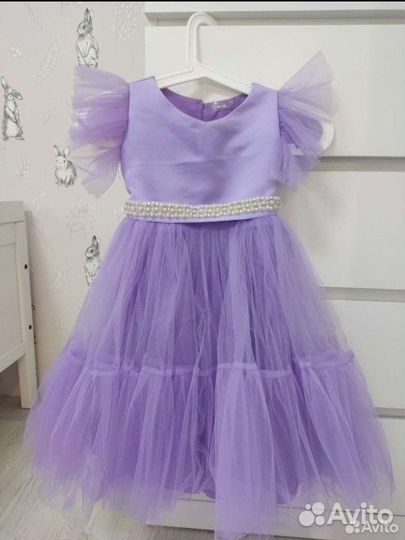 Платье нарядное для девочки 110-116