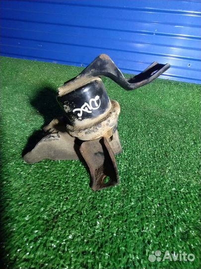 Подушка двигателя mitsubishi lancer 8 1.6 МКПП