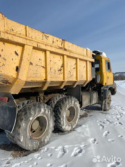 Tatra 815