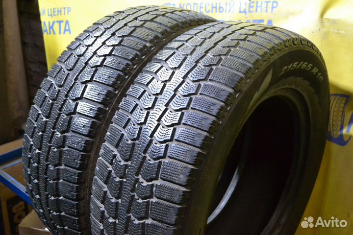 Pirelli Winter Ice Control 215/65 R16