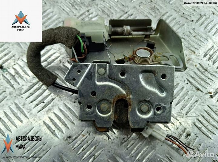 Замок багажника Ford Mondeo 3 рест. 2006