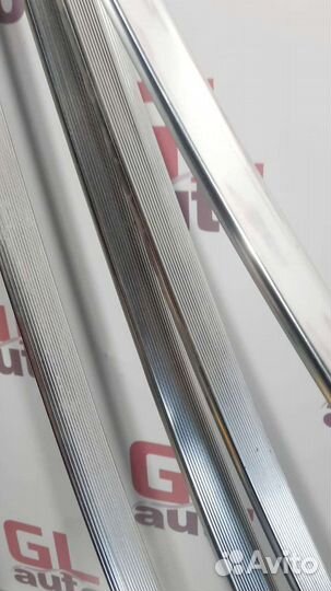 Молдинг крыши VW Touareg gp