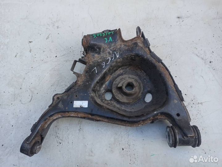 Рычаг задний нижний левый