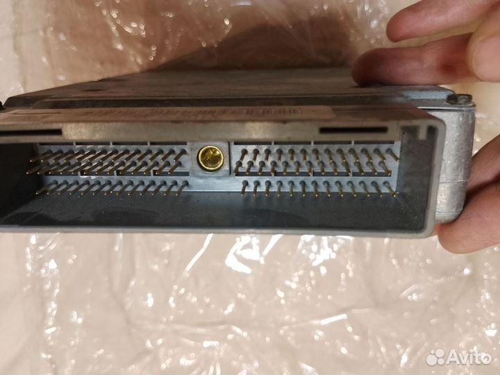 Блок управления двигателем Mazda mpv 2.5 gy