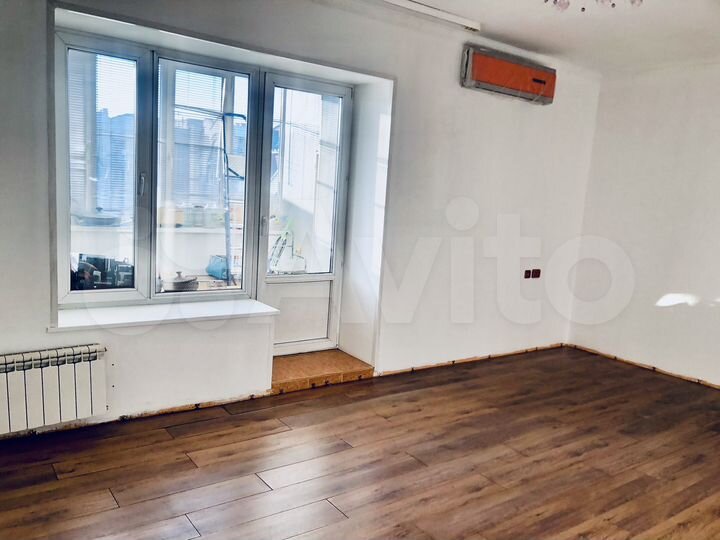 5-к. квартира, 140 м², 7/8 эт.